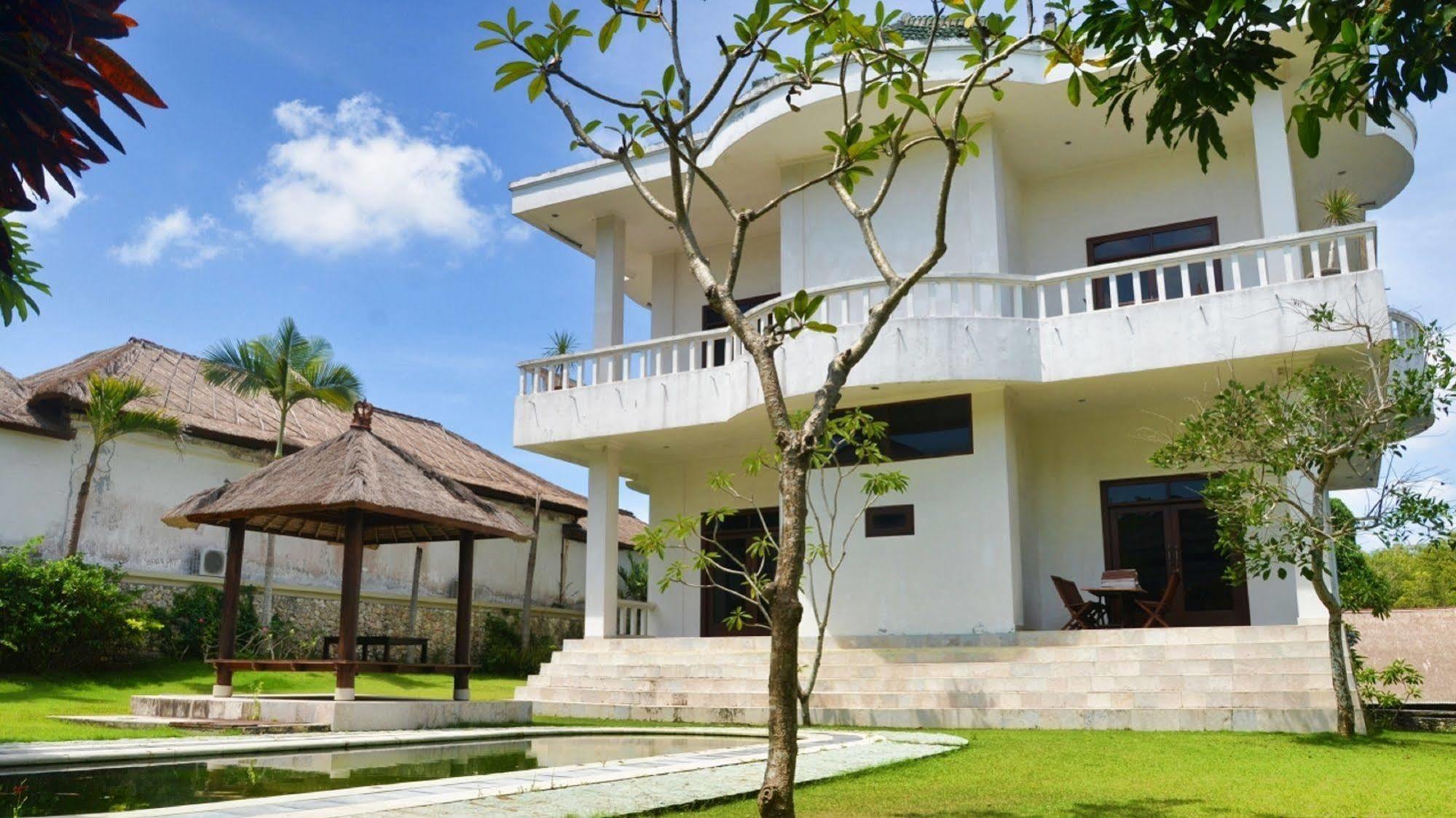 Hillstone Uluwatu Villa Ungasan  Exterior photo