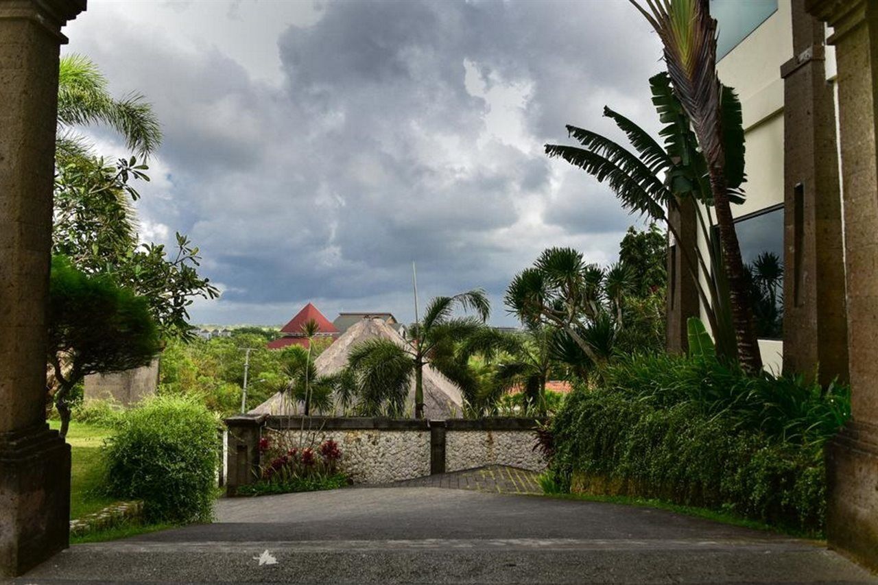 Hillstone Uluwatu Villa Ungasan  Exterior photo