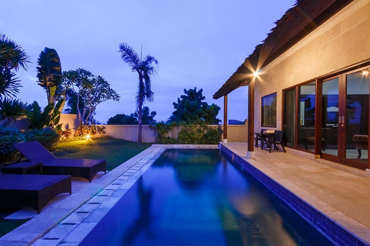 Hillstone Uluwatu Villa Ungasan  Exterior photo